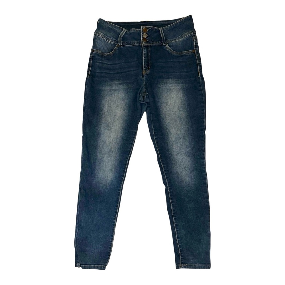 Wallflower Butter Soft Skinny Jeans 15